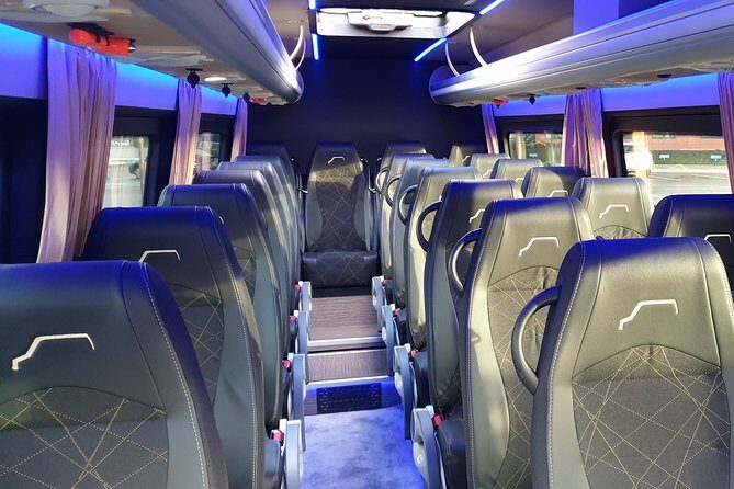 1-15 persons Taxi or Bus Transfer Amsterdam in Amsterdam City - Luggage & Group Size Considerations