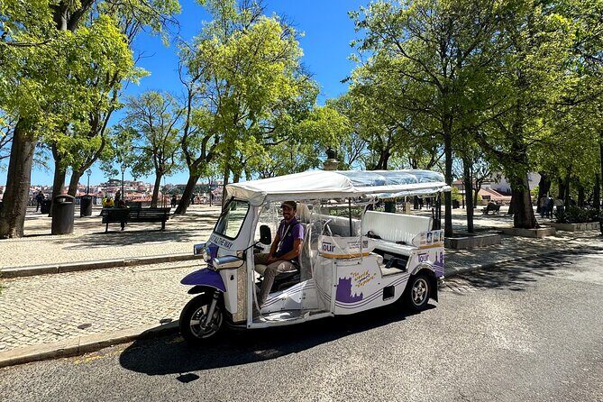1.5 Historical Tour Lisbon Center and Viewpoints Private Tuk Tuk - FAQ