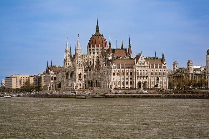 1 Hour Sightseeing Cruise in Budapest - Who Will Love This Cruise?
