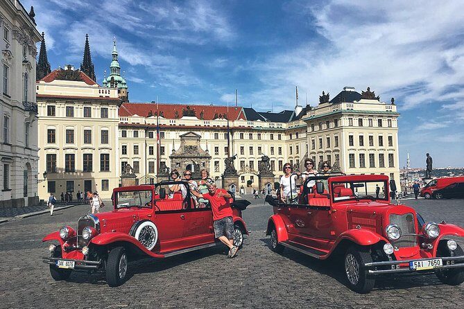 1,5 hour oldtimer convertible Prague sightseeing tour - Who Will Love This Tour?