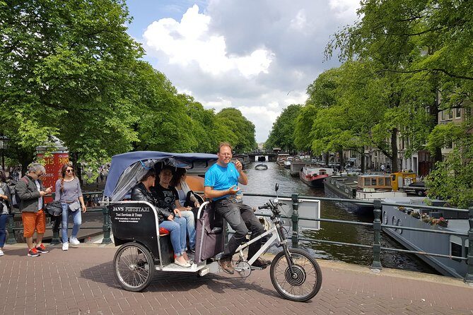 2.5 hours Amsterdam Pedicab Tour - In-Depth Look at the Amsterdam Pedicab Tour