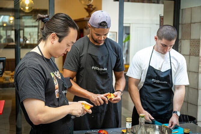 2 Hour Florence Pizza and Gelato Small Group Guided Cooking Class - What to Expect During the Class