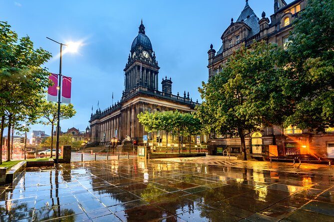 2 Hour Leeds Highlights Walking Tour - What to Expect from the Tour Experience