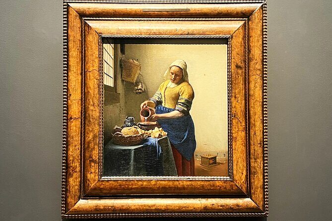 2 Hour Private Tour of Rijksmuseum, local Dutch guide - The Value for Art and History Enthusiasts