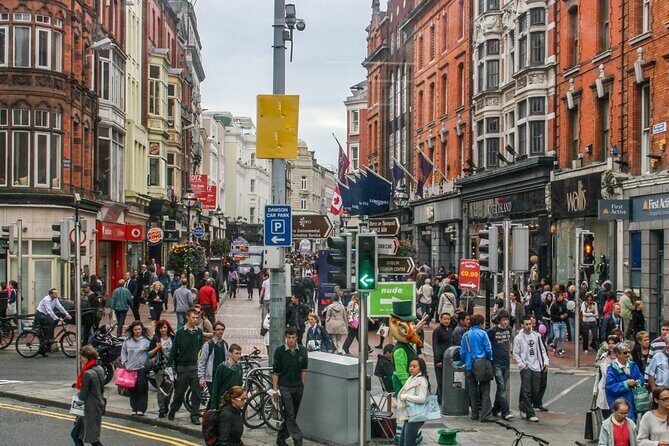 2 Hour Walking Tour of Dublin's City Centre - The Quality of the Guide and Group Size