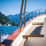 2H Private Cruise on a beautiful wooden speedboat on Lake Como - Discovering Lake Como on a Wooden Speedboat