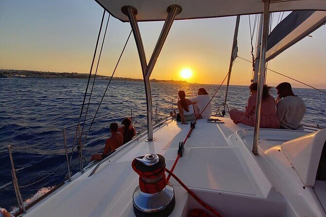 3-Hours Sunset Catamaran Cruise with Dinner all Inclusive - Why This Cruise Works