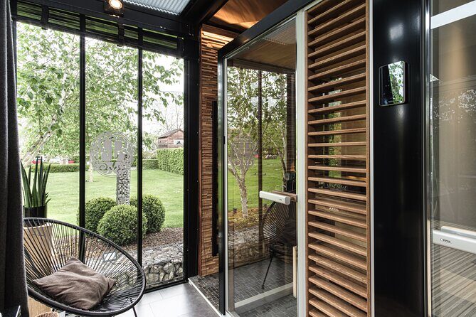 30-minute Relaxing Treatment in Burgundy - What Is This Experience All About?