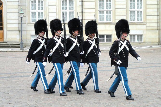3h walking tour, small group max 10 people Copenhagen - What’s the Experience Like?