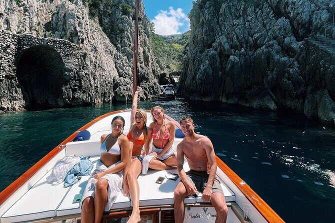 4 Hour Private Boat Tour of Capri - What Travelers Say