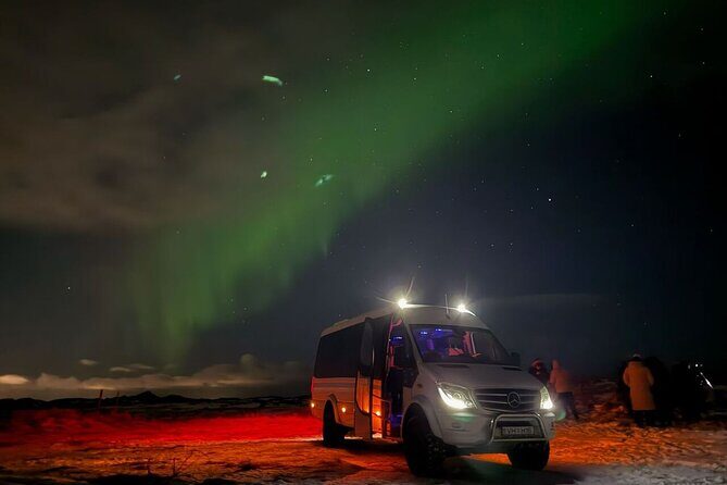 4x4 Minibus Northern Lights with Photo and snacks from Reykjavik - The Itinerary: What to Expect