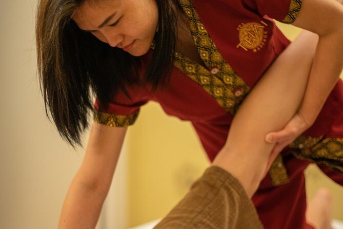 60 min Foot and Leg Massage at THAI SPA MASSAGE BARCELONA - The Setting and Accessibility