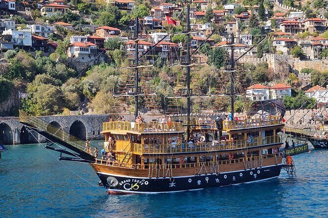 Alanya All Inclusive Pirate Boat Trip With Hotel Transfer - The Itinerary: What to Expect