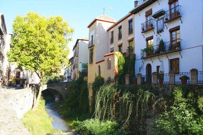 Albayzin and Sacromonte Guided Walking Tour in Granada - The Practical Details