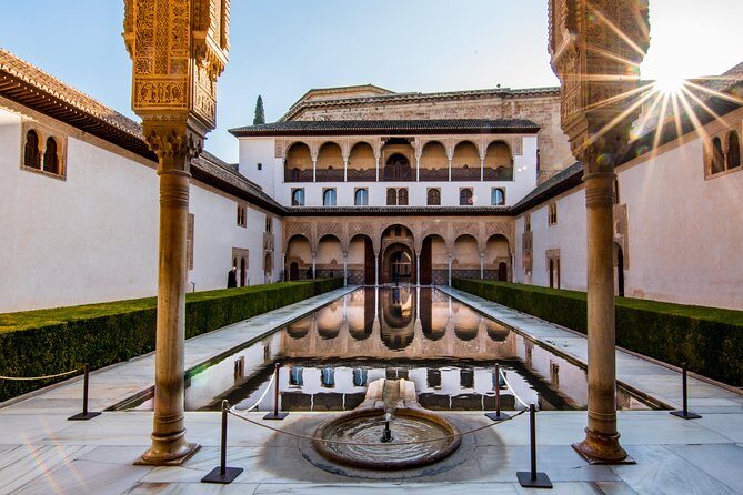Alhambra with Nazaries Palaces Private Tour from Seville - The Details That Matter
