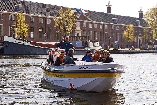 Amsterdam Open Boat Tour with Local Guide - What the Reviews Say