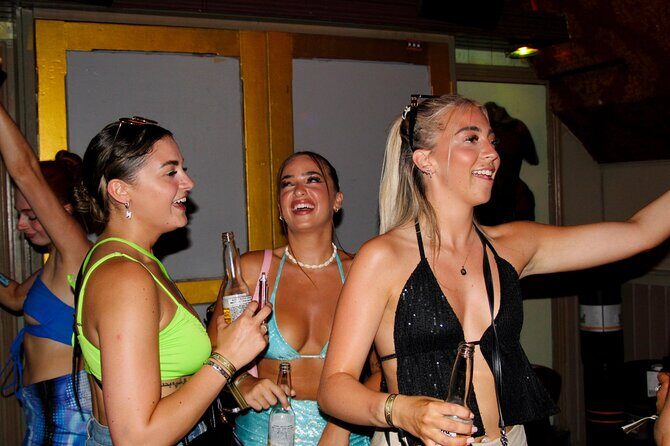 Amsterdam Red Light District Pub Crawl - Real-World Experiences and Honest Feedback