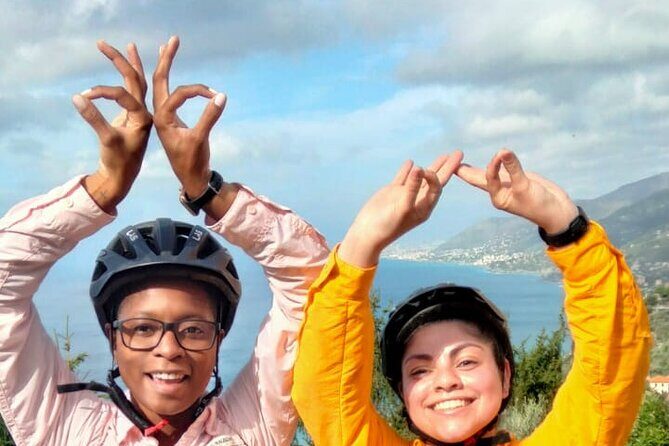 Apero-Bike at Sunset - The Downside: Bike Quality and Potential Issues