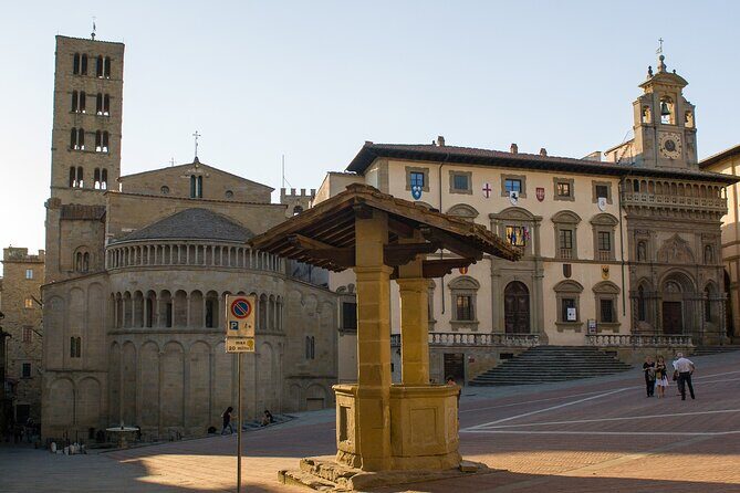 Arezzo Private Tour with Official Guide - Detailing the Itinerary: What You’ll See