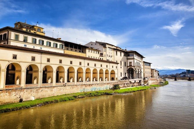 Art Florence: Uffizi Gallery Skip the line with Expert Insights - Practical Tips for Your Visit
