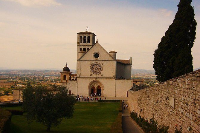 Assisi and Spello Full Day Private Walking Tour - Transportation and Timing
