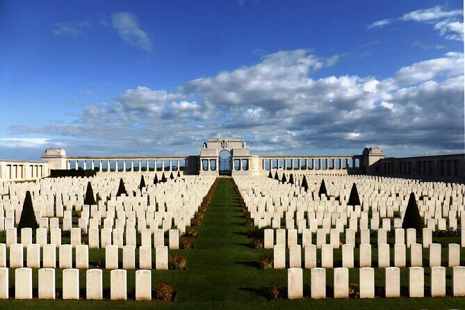 Australian - Out in the Somme Day Tour - from Arras - Detailed Breakdown of the Itinerary