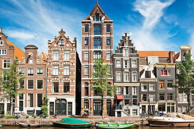 Authentic tour of Amsterdam: Jordaan, Ana Frank and Vondelpark - The Jordaan Neighborhood