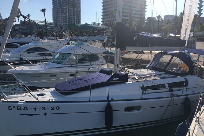 Barcelona 1-hour Boat Trip with Cava and Snacks - FAQ