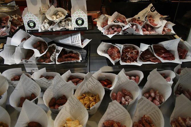 Barcelona Food Tour: Market & Gothic Quarter with Expert Guide - Who Should Consider This Tour?