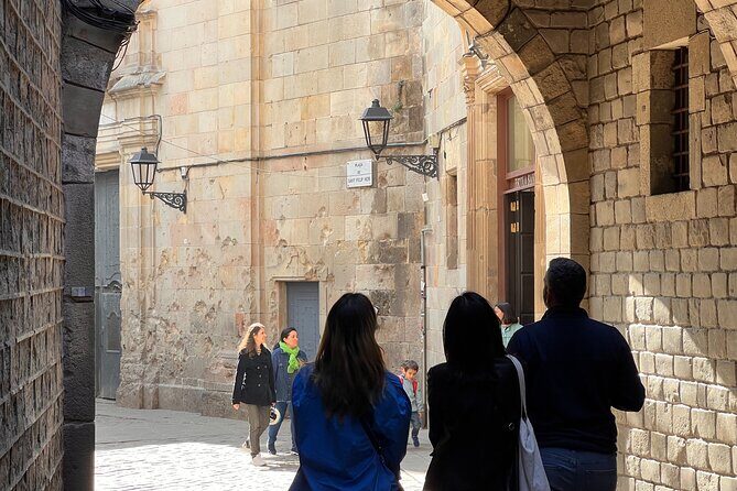 Barcelona Gothic Quarter Tour (Small Group) - FAQ