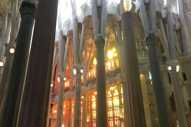 Barcelona: Highlights of Sagrada Familia Max 6 People Guided Tour - Why Choose This Tour? The Details Breakdown