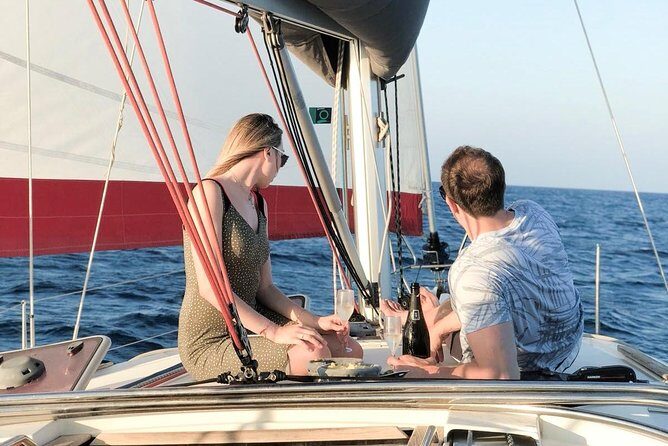 Barcelona Private Sailing Tour with Drinks for Family and Friends - Meeting Point and Location Insights