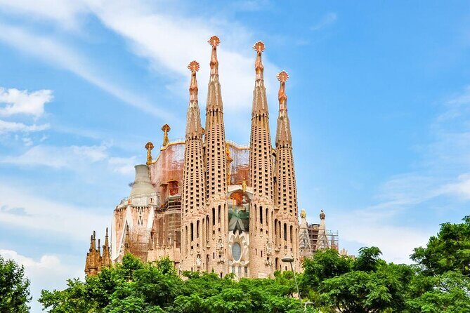 Barcelona: Sagrada Familia Semi-Private Guided Tour - Is This Tour Worth It?