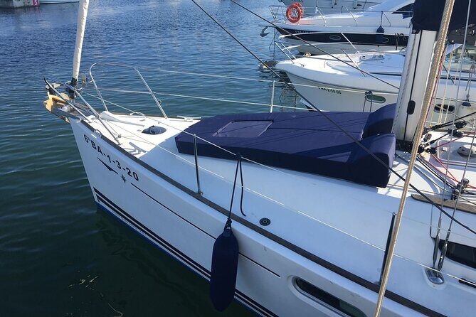 Barcelona Sunset Sailing with Open Bar of Cava and Snacks - What’s Included and What to Expect