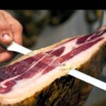 Barcelona´s Lunch or Dinner Tapas Tour: Food, drinks, happiness! - What’s Included and What’s Not