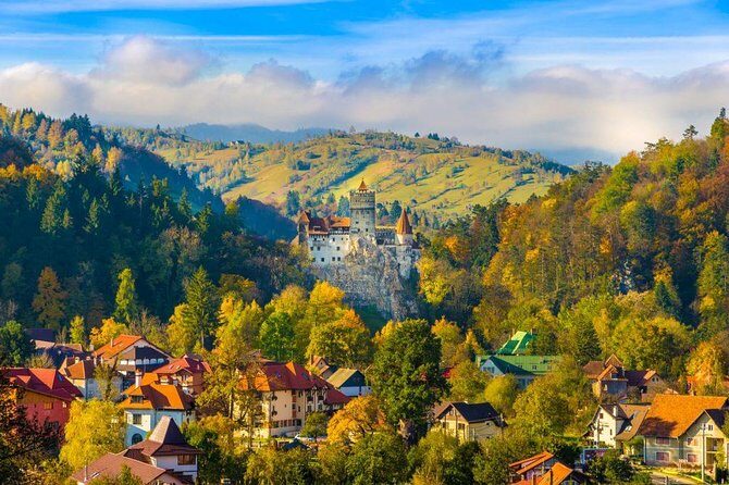 Bear Sanctuary, Bran (Dracula) Castle, Peles Castle From Brasov - What’s Included and What’s Not?