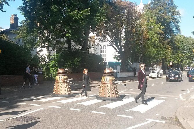 Beatles and Rock'n Roll - Private Taxi Tour with Hotel Pickup - The Experience: What Sets It Apart