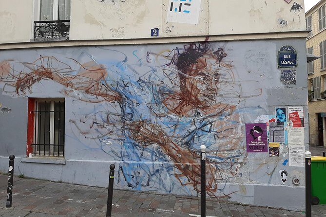 Belleville Street Art Tour with an Artist - The Guide & Atmosphere