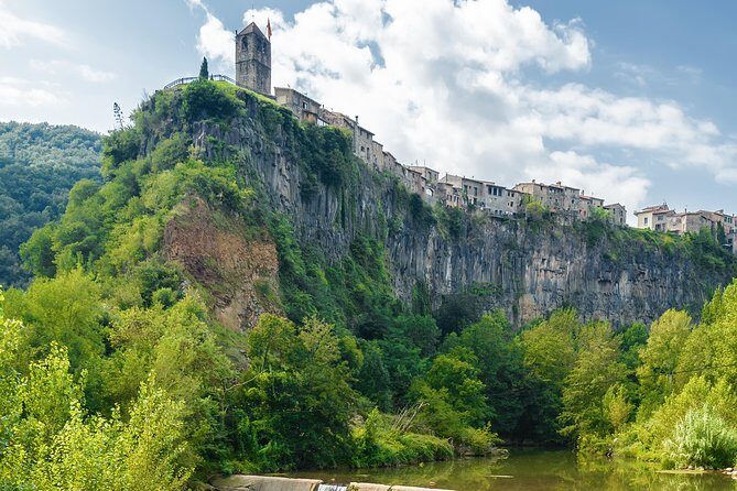Besalú, Banyoles Lake & Volcanic Castellfollit from Girona - The Experience: What Travelers Say