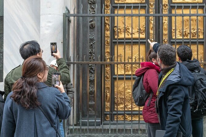 Best Of Florence: 2.5 hours Audio Guided Walking Tour with Host - Piazza della Signoria