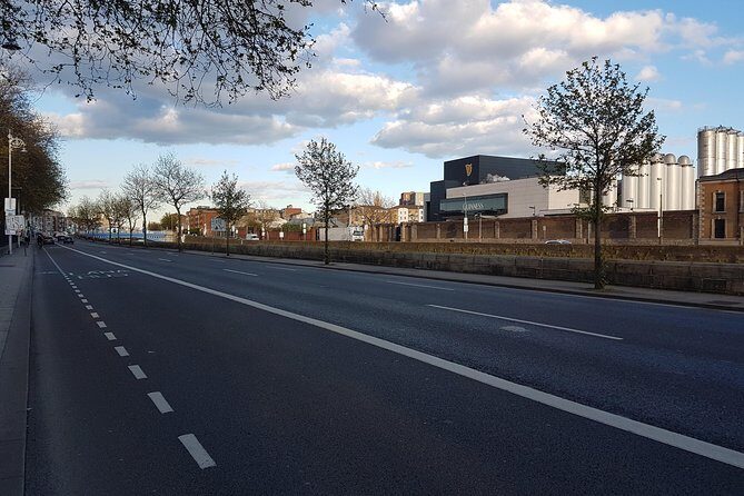 Bike Tour Along The Historic Waterways Of Dublin - The Stops in Detail