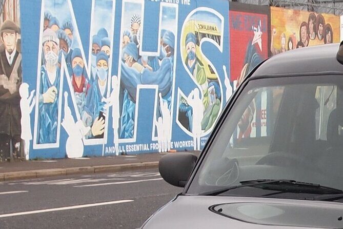 Black Taxi Mural "Tour Like A Local" - Why This Tour Works for You