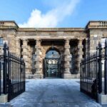 Black Taxi Tour and Crumlin Road Gaol tour Combo - Who Will Love This Tour?