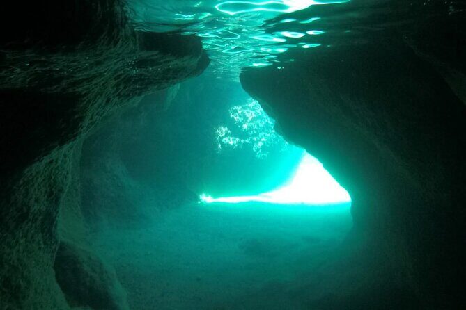 Blue Cave and Green Caves Boat Tour - Transportation, Timing, and Group Size