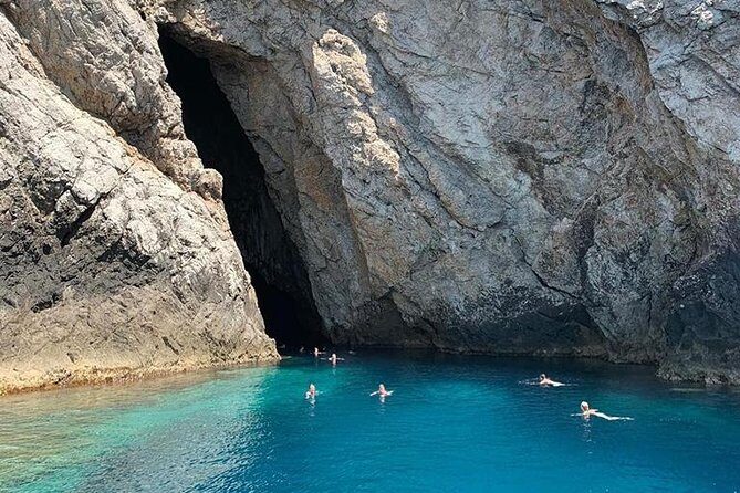 Blue Cave and Hvar 5 Islands full-day Speedboat Tour from Split - The Pros and Cons of This Tour