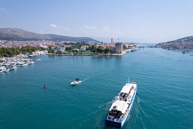 Blue Lagoon, Shipwreck, and Trogir with Lunch and Drink - The Experience on the Water