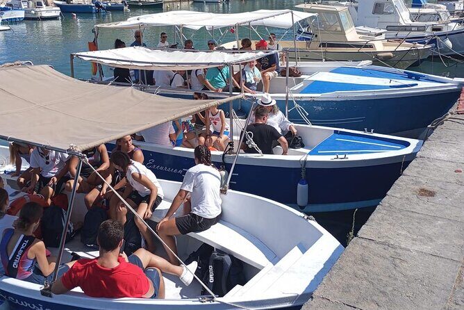 Boat tour Ortigia and Syracuse sea caves - Analyzing the Value and Suitability