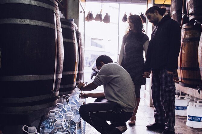 Bodega Barcelona Barrio Tradition in Bulk - What Makes This Tour Stand Out?