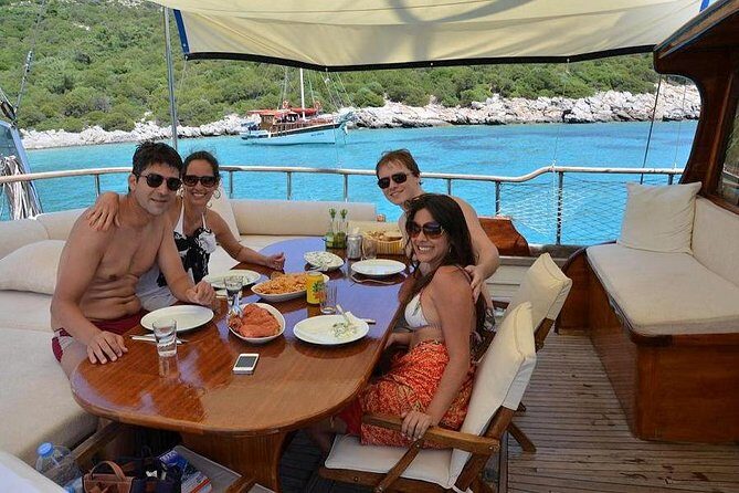 Bodrum Private Gulet Tour with Lunch - Who is this tour best for?
