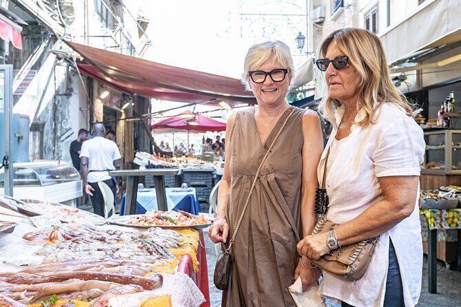 Bologna Walking Tour & Traditional Cooking Class with Wine - Who Should Consider This Tour?